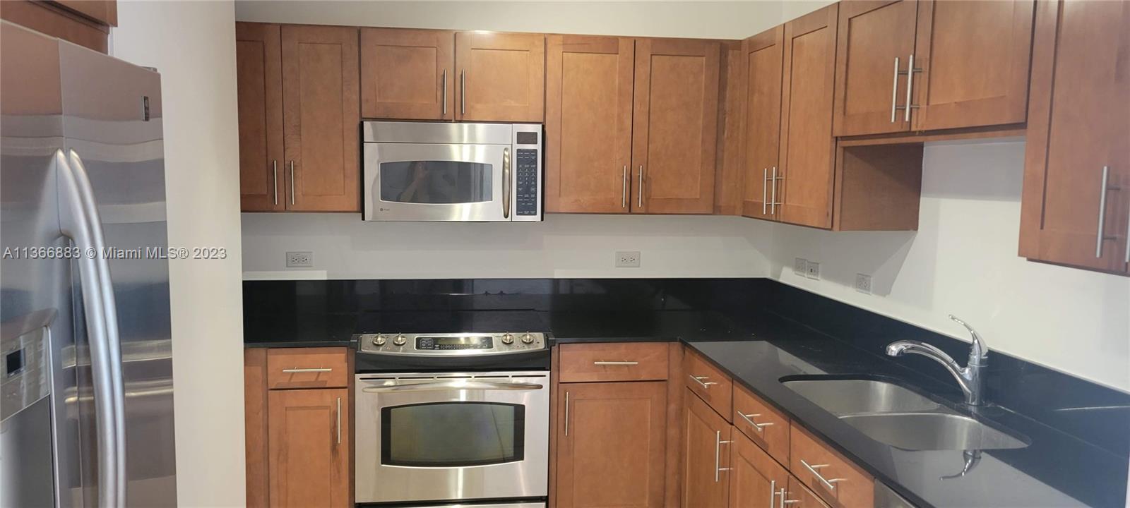 8395 SW 73rd Ave Unit: 506