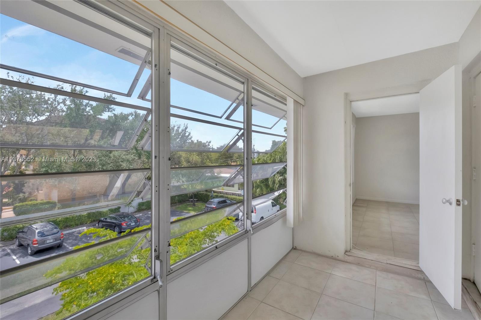 4025 N Federal Hwy Unit: 317C