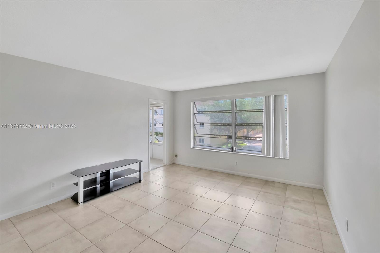 4025 N Federal Hwy Unit: 317C