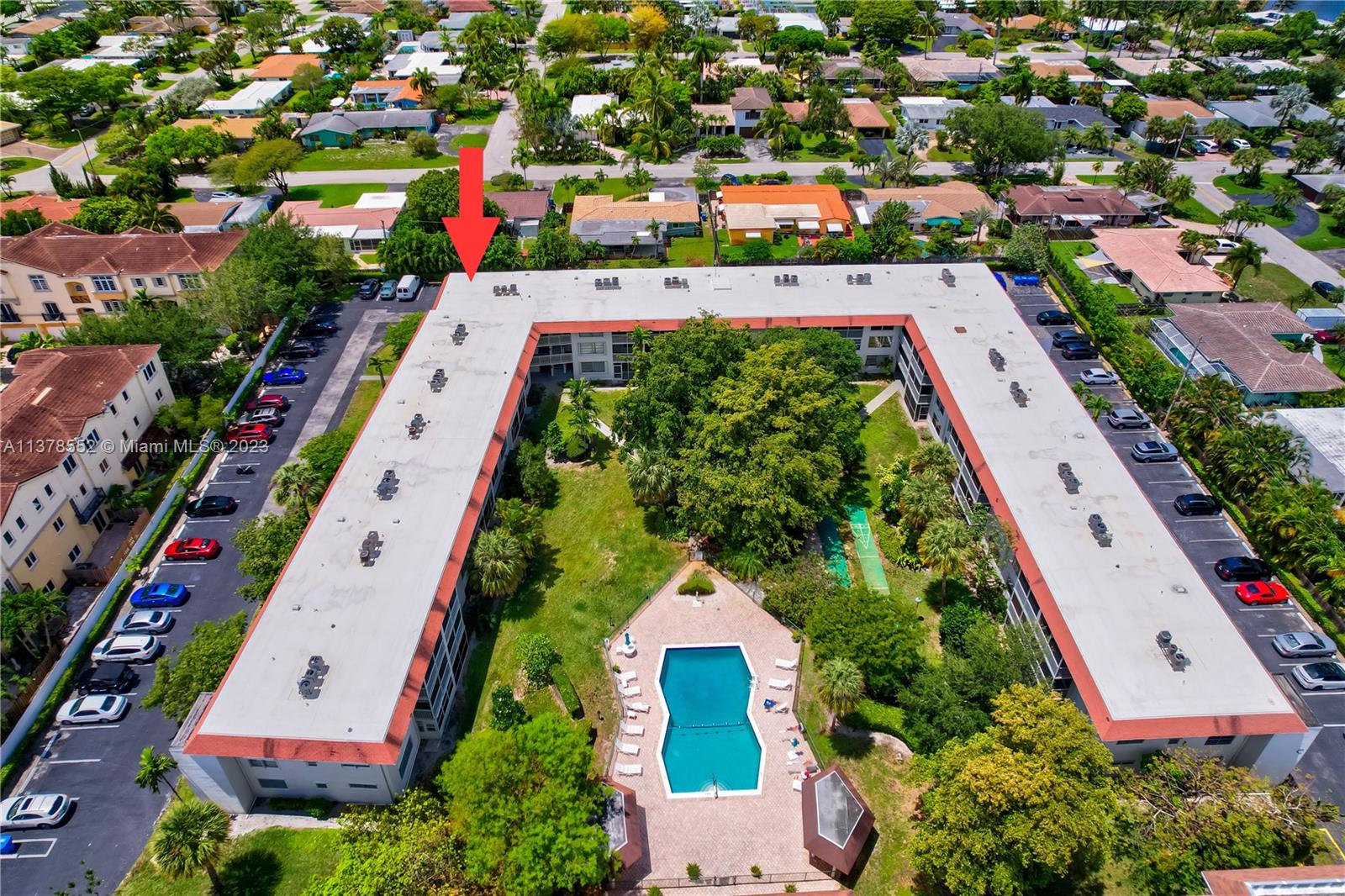 4025 N Federal Hwy Unit: 317C
