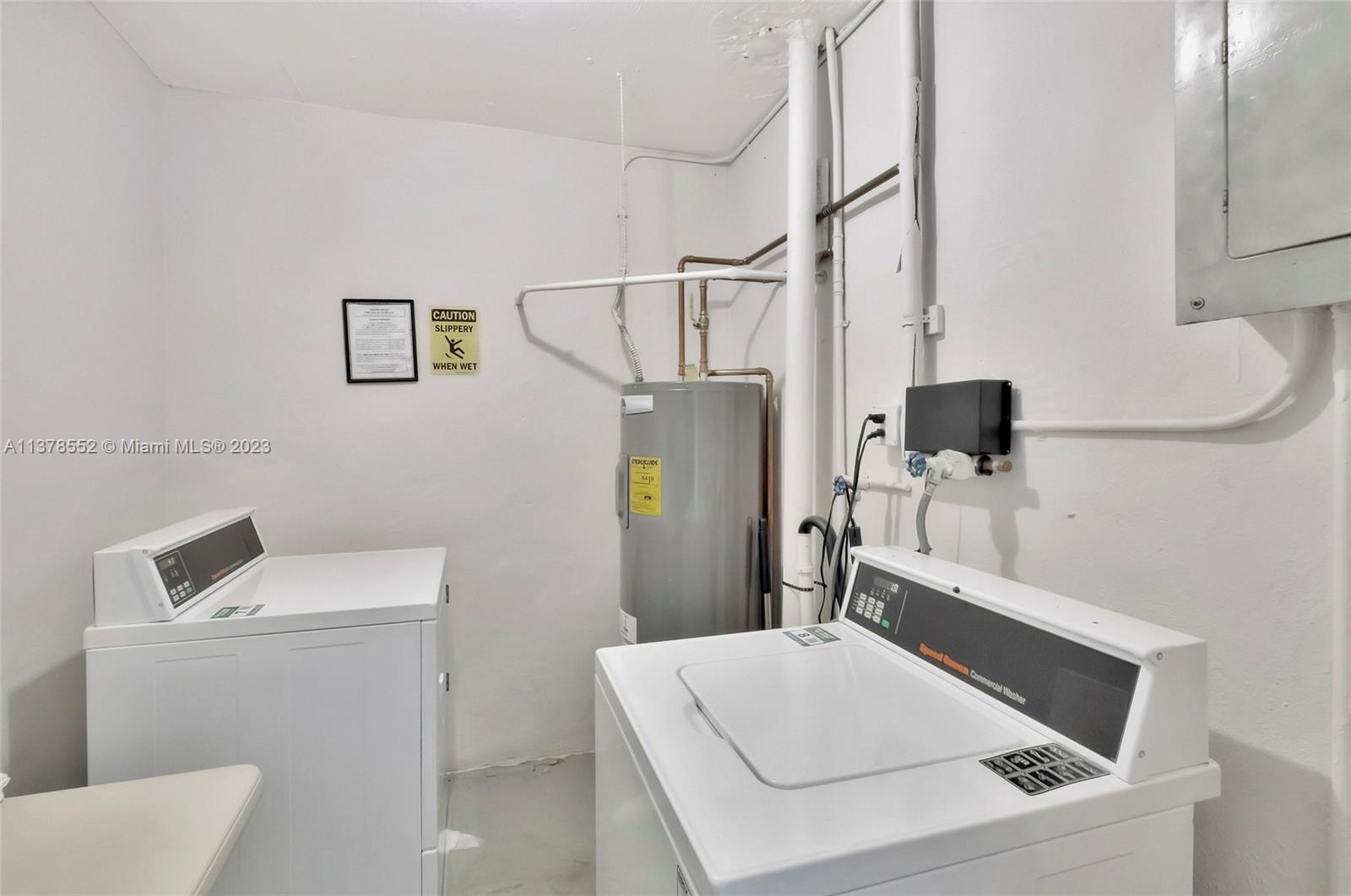 4025 N Federal Hwy Unit: 317C