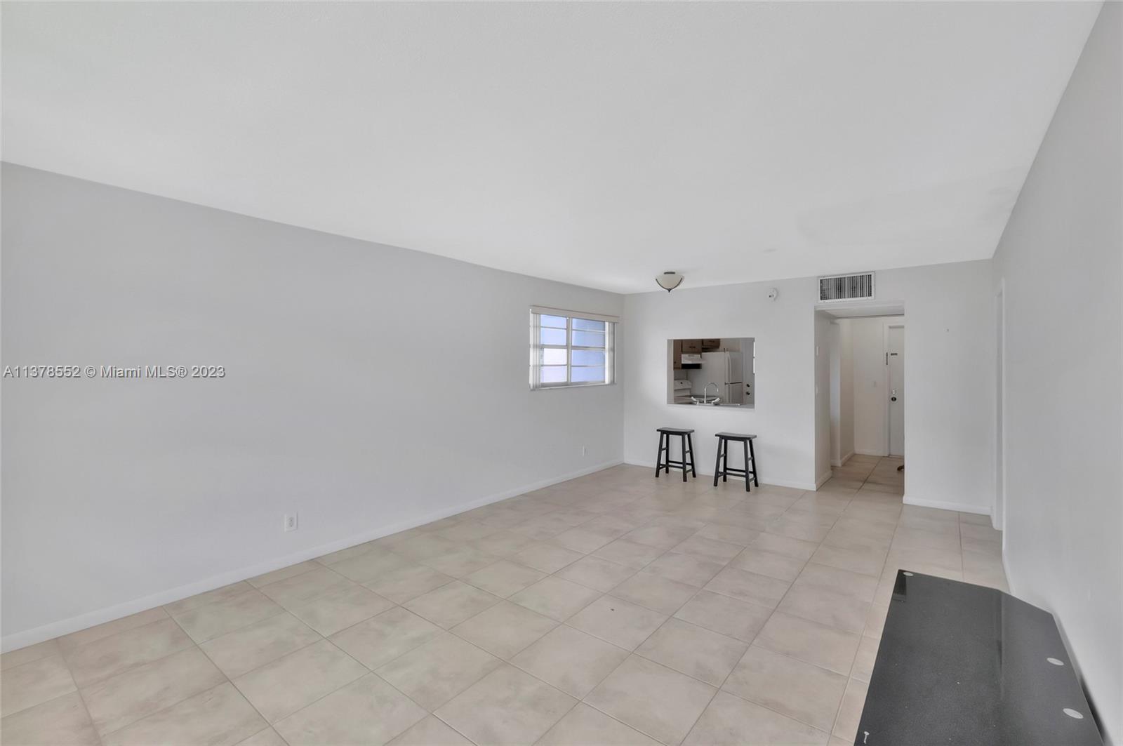 4025 N Federal Hwy Unit: 317C