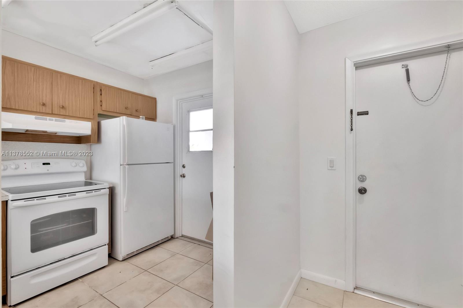 4025 N Federal Hwy Unit: 317C