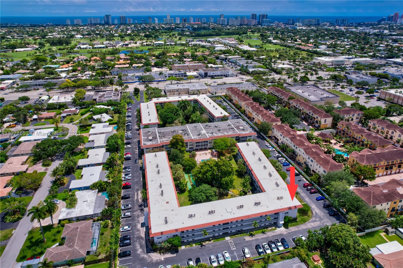 4025 N Federal Hwy Unit: 317C