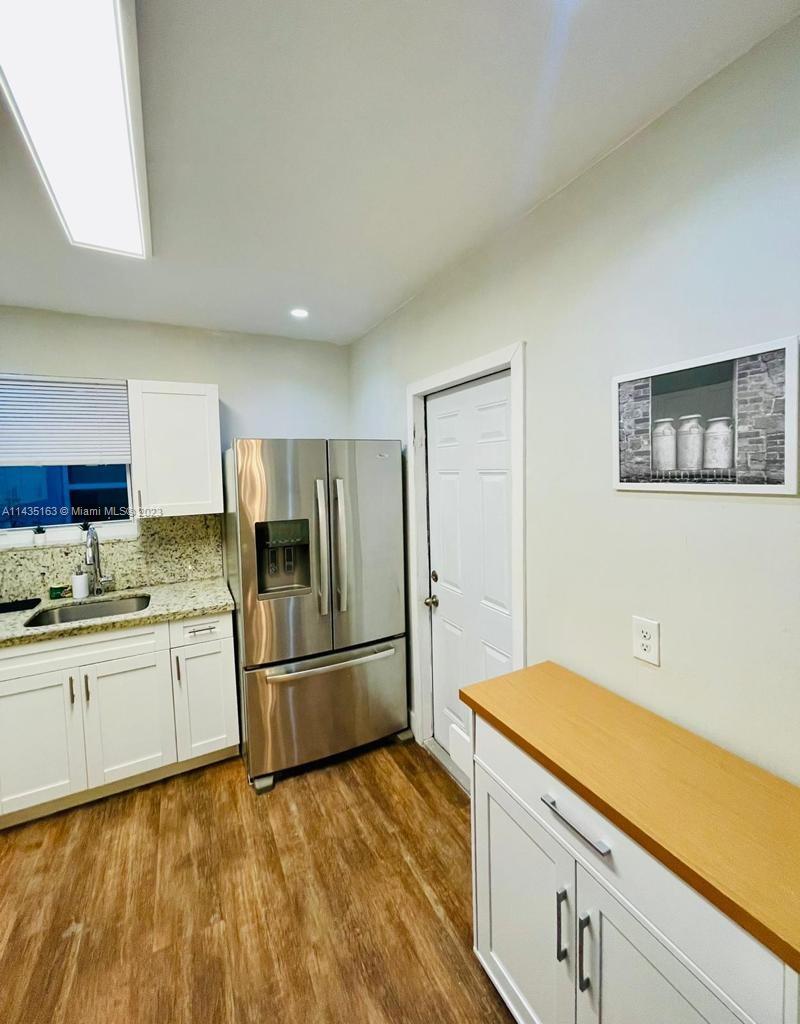 1031 NW 41st St
