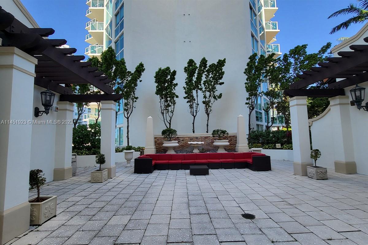 250 Sunny Isles Blvd Unit: 3-1001