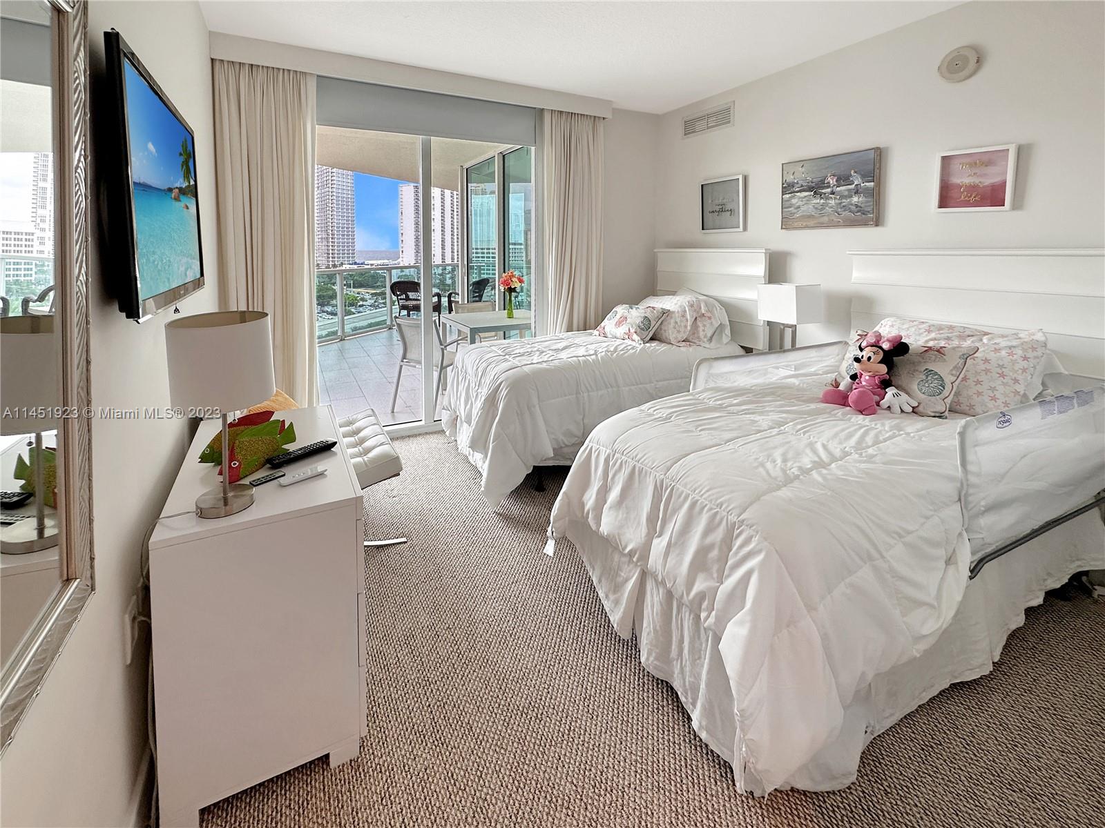 250 Sunny Isles Blvd Unit: 3-1001