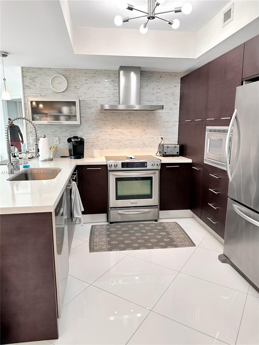 250 Sunny Isles Blvd Unit: 3-1001