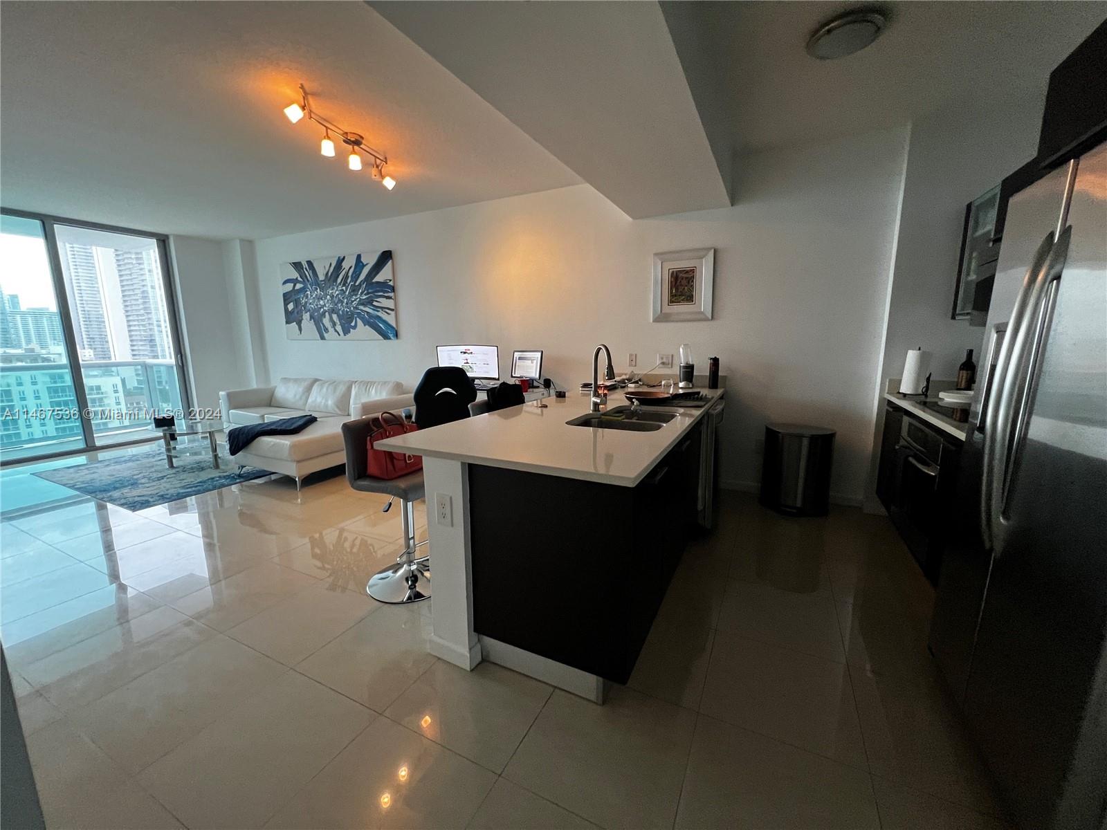 333 NE 24th St Unit: 1104