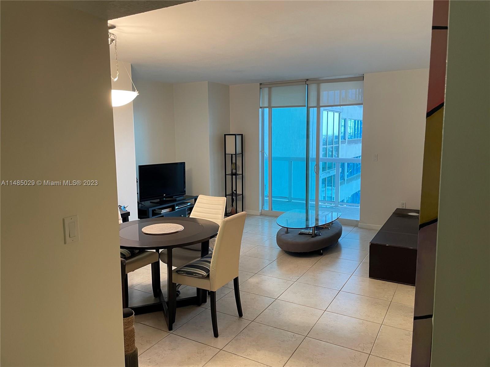 1800 N Bayshore Dr Unit: 2102