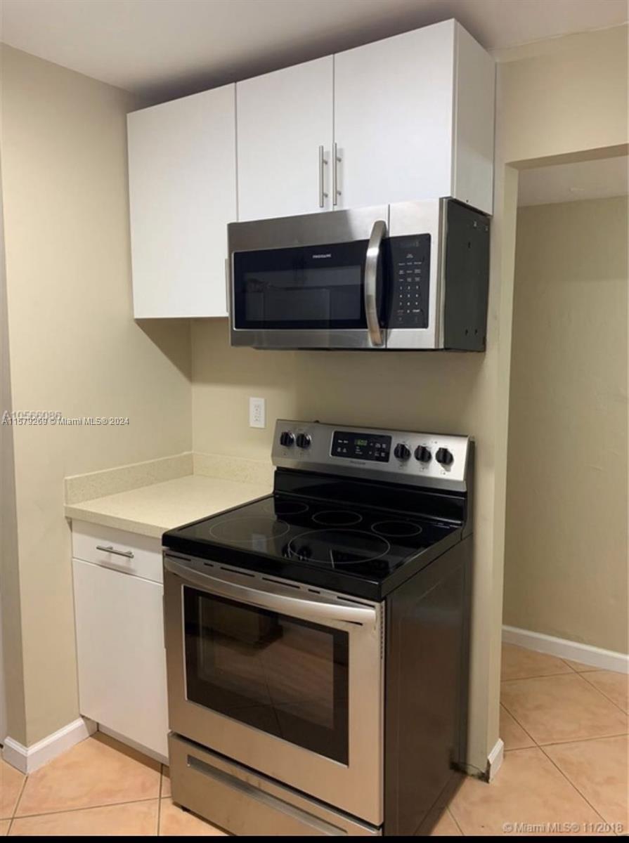 8325 SW 72nd Ave # 102C