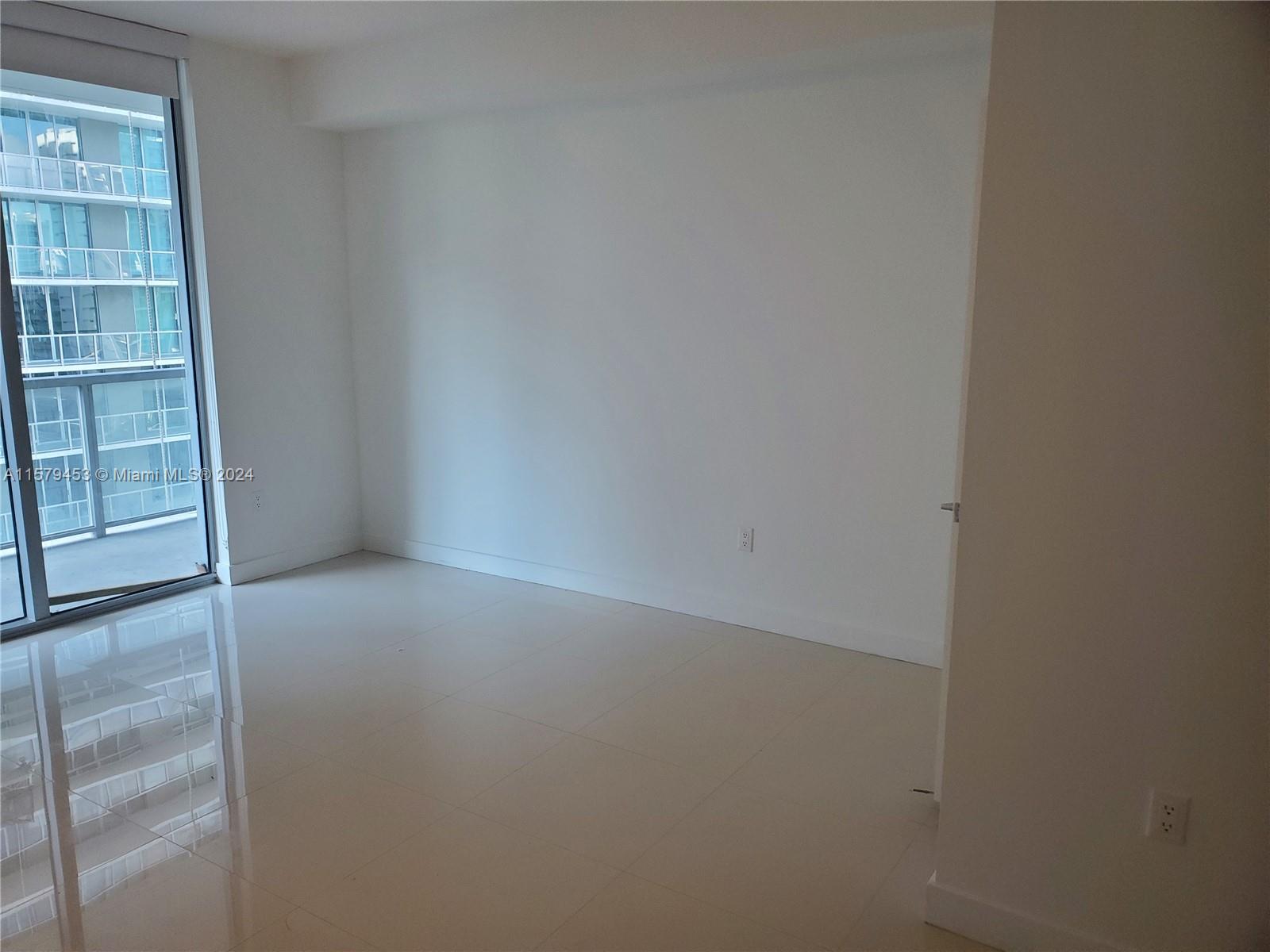 1111 SW 1 AVE Unit: 1416-N