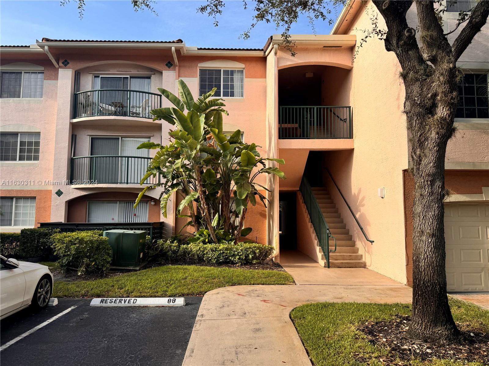 2119 SE 10th Ave # 918