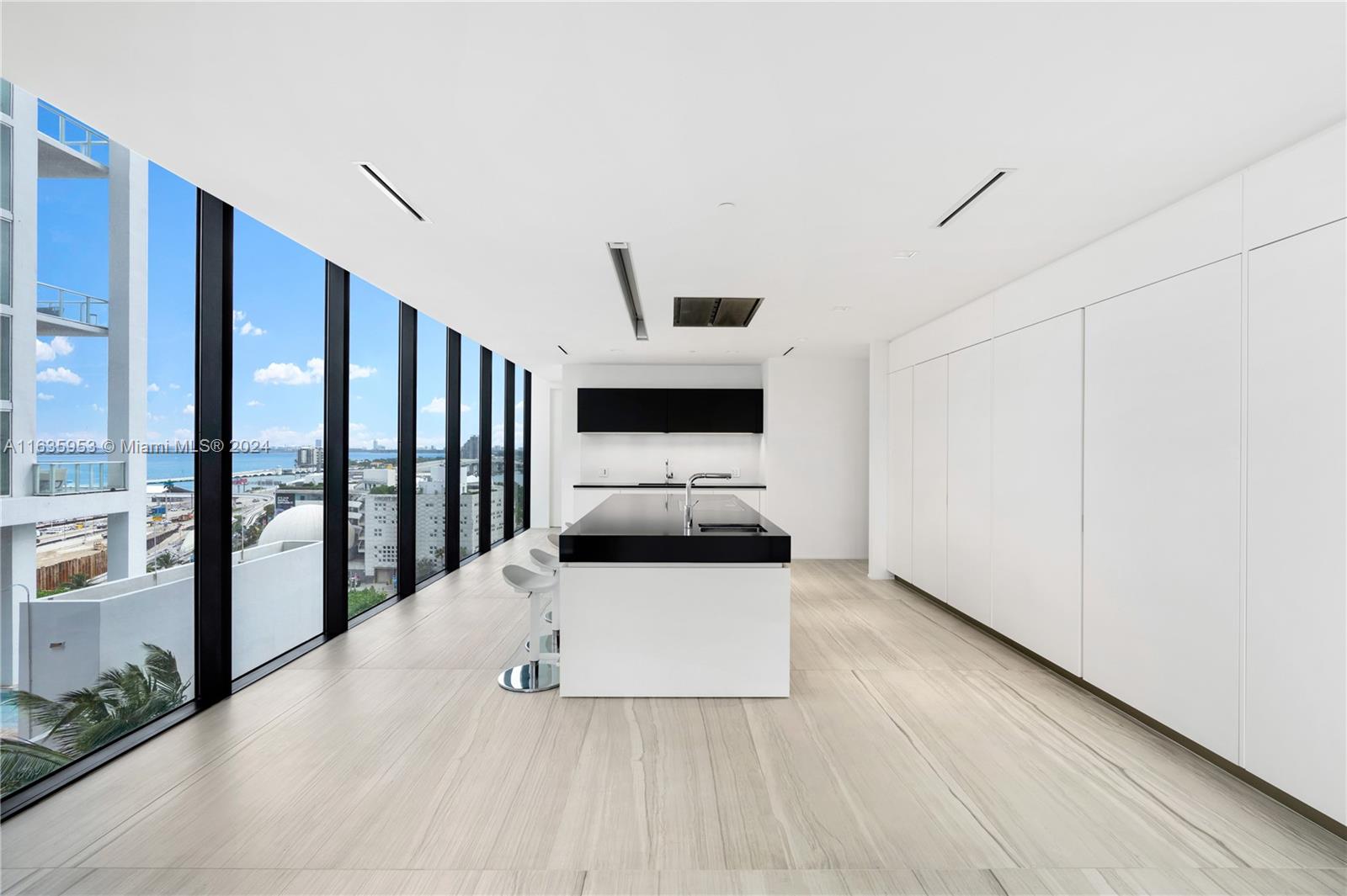 1000 Biscayne Blvd # 1202