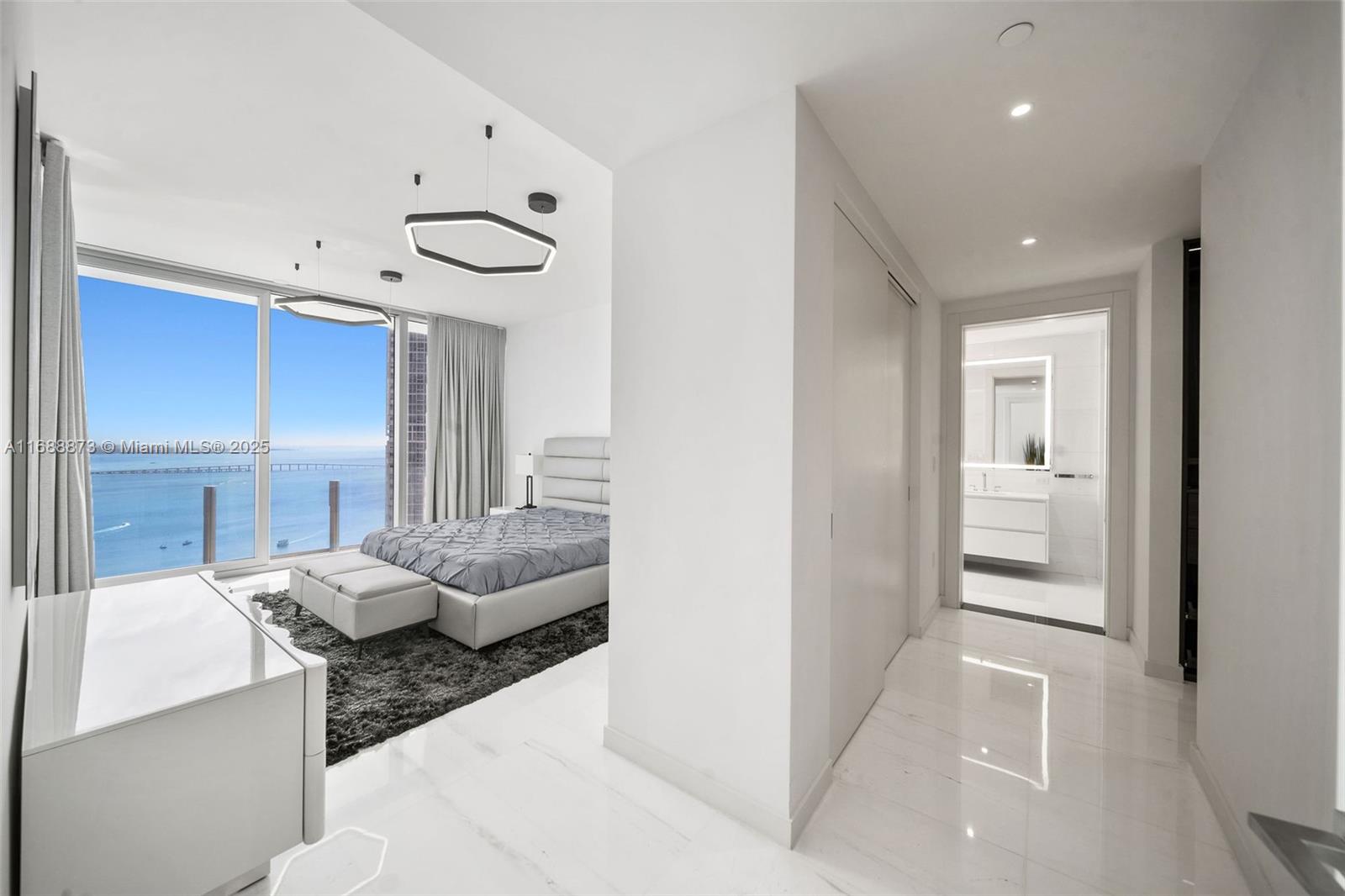 300 Biscayne Blvd Way # 3803
