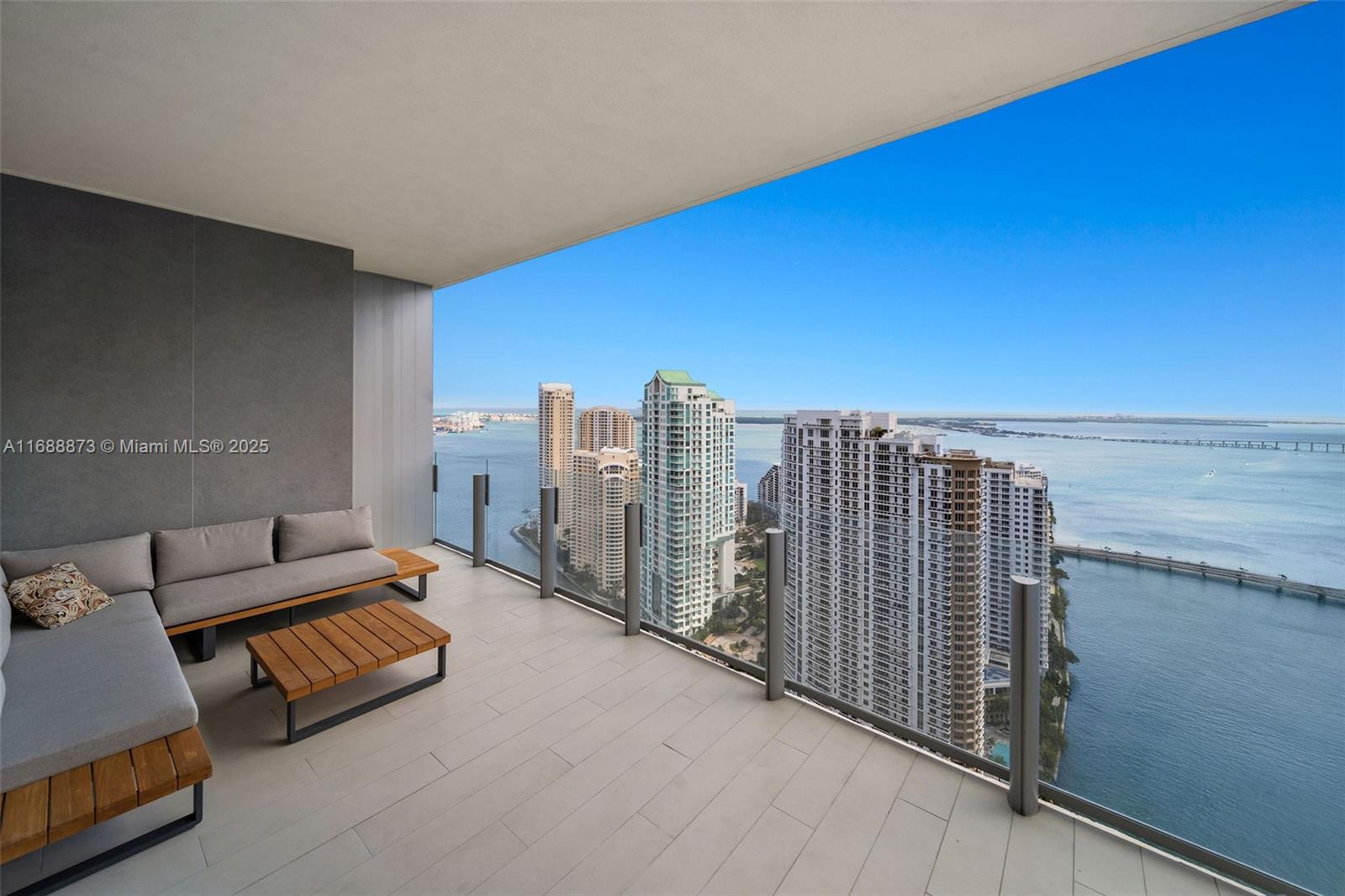 300 Biscayne Blvd Way # 3803