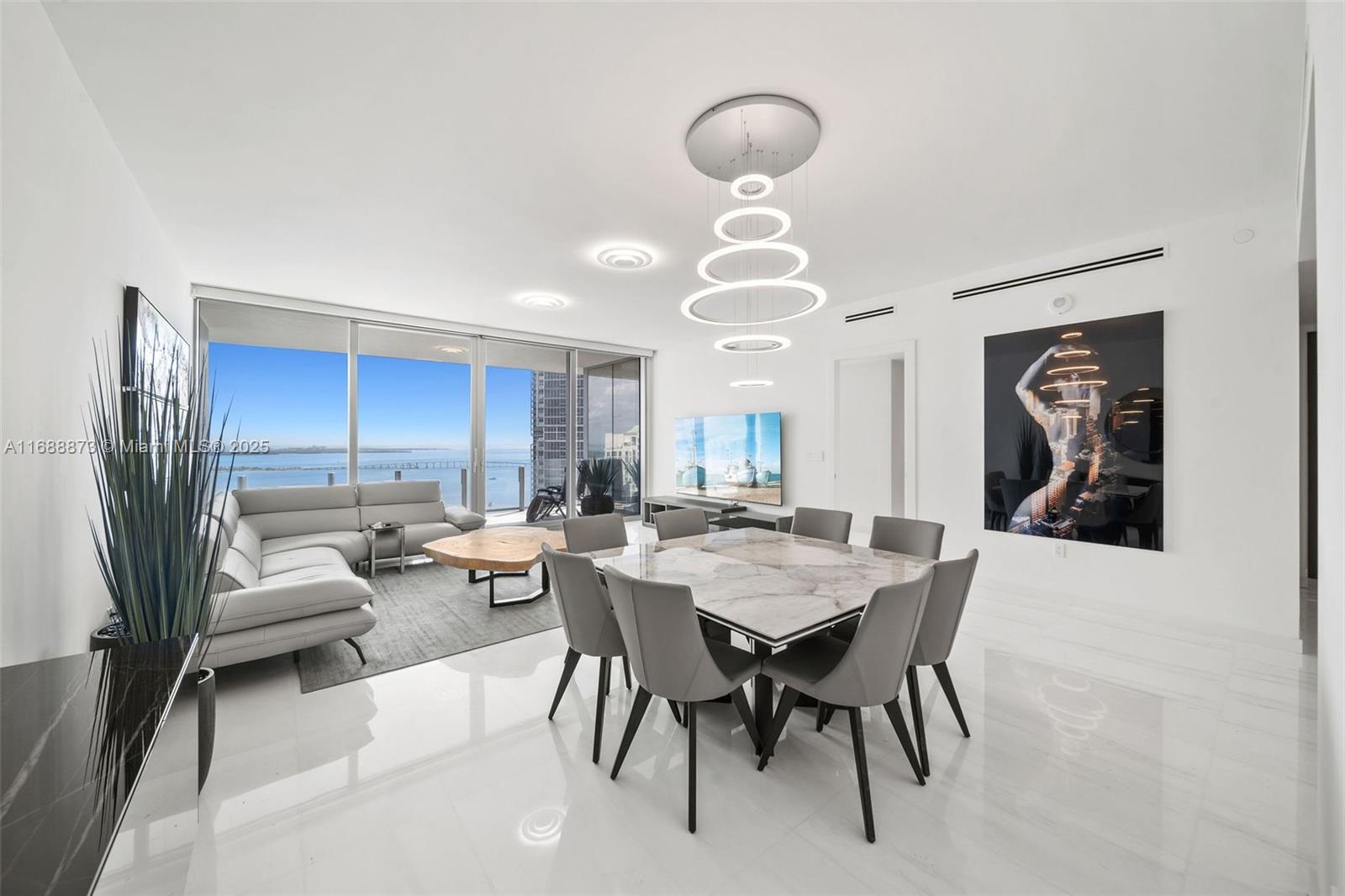 300 Biscayne Blvd Way # 3803