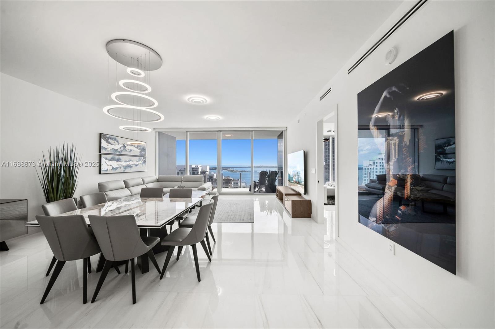300 Biscayne Blvd Way # 3803