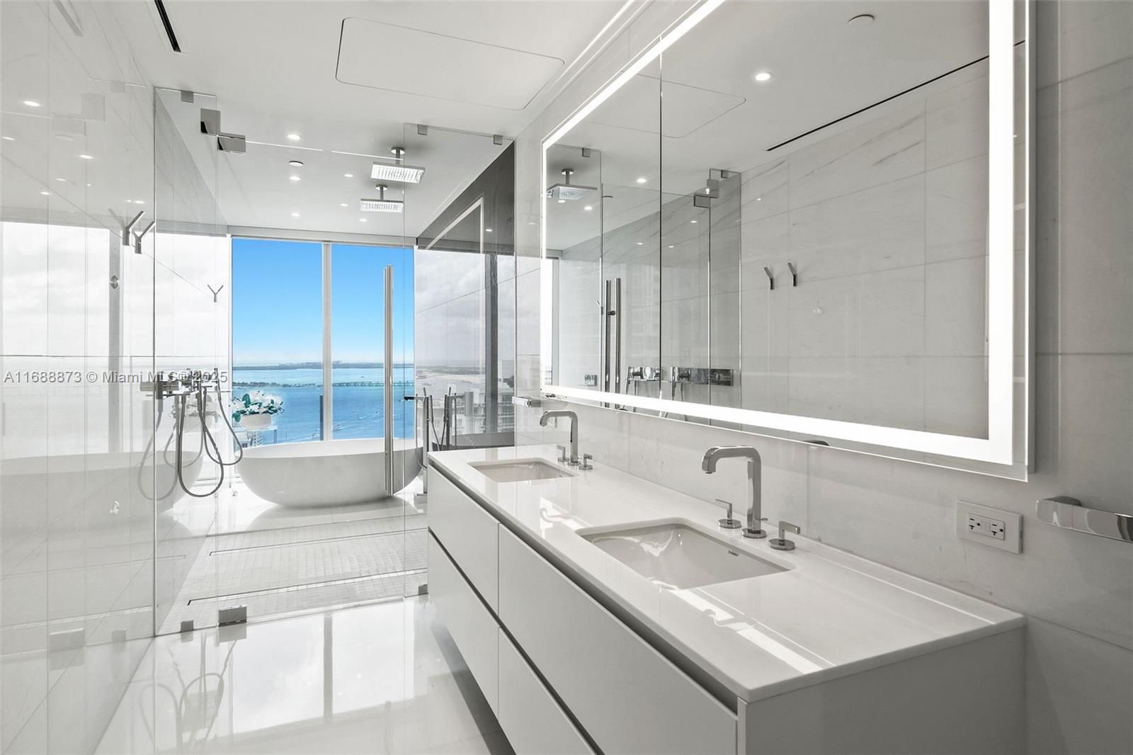 300 Biscayne Blvd Way # 3803