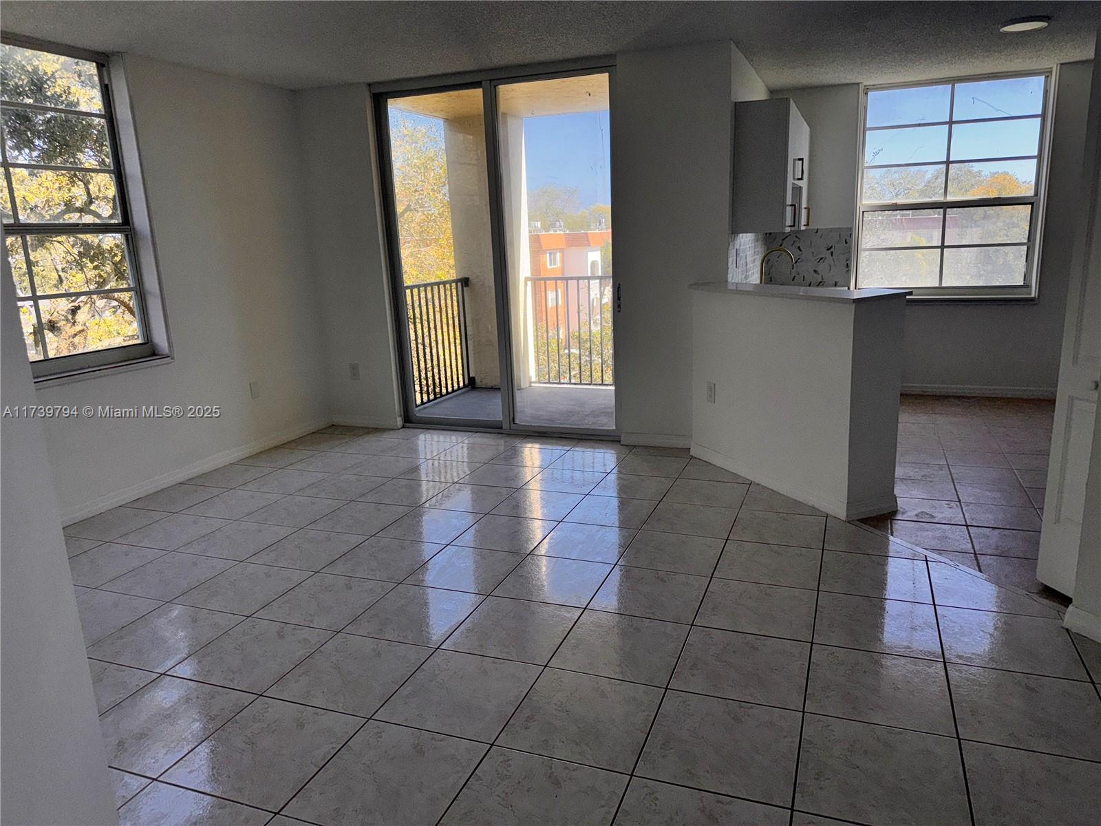 520 SE 5th Ave # 2210