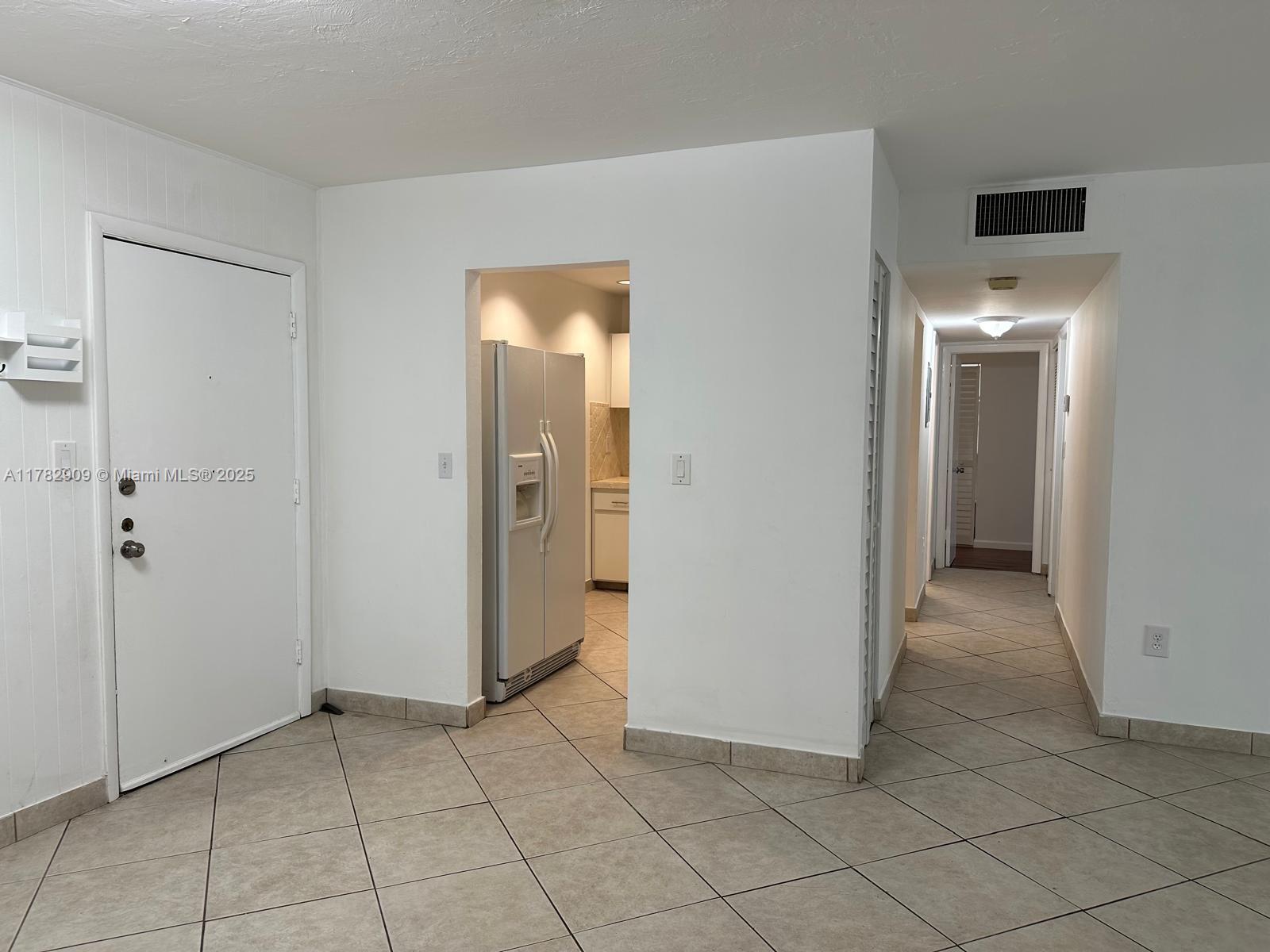 8305 SW 72nd Ave # 208A