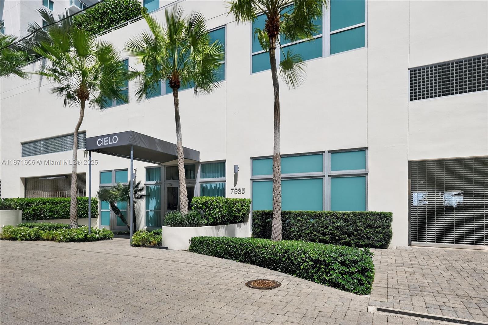 7935 East Dr # 1104