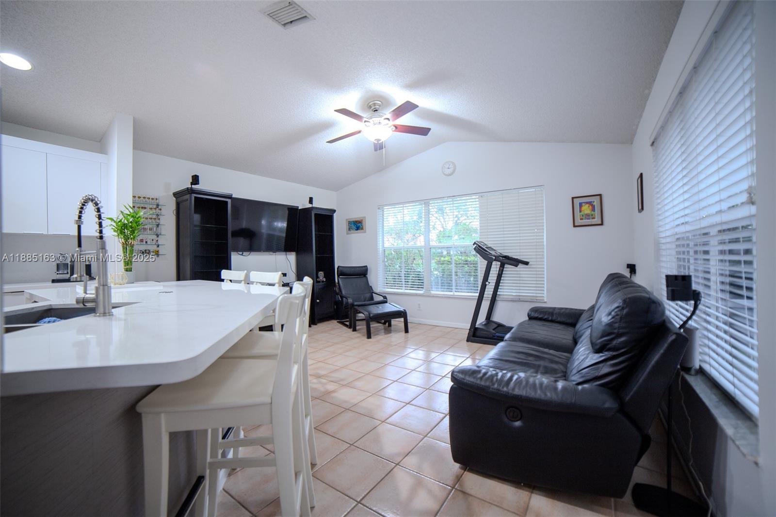 667 Carrington Ln