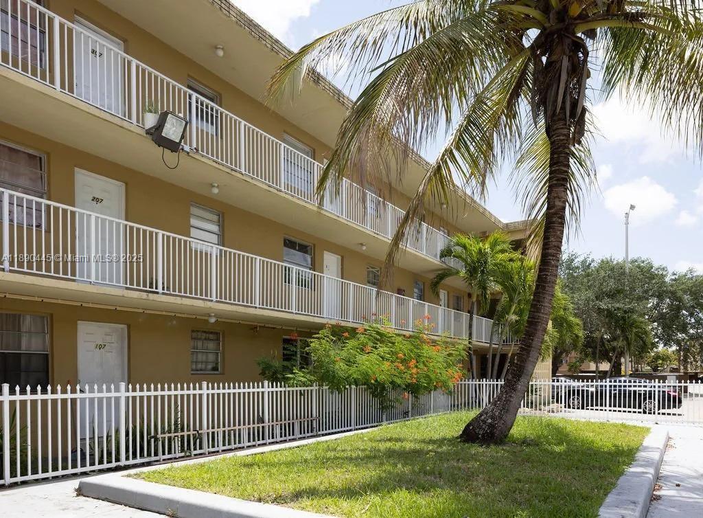 955 W 74 Street # 101