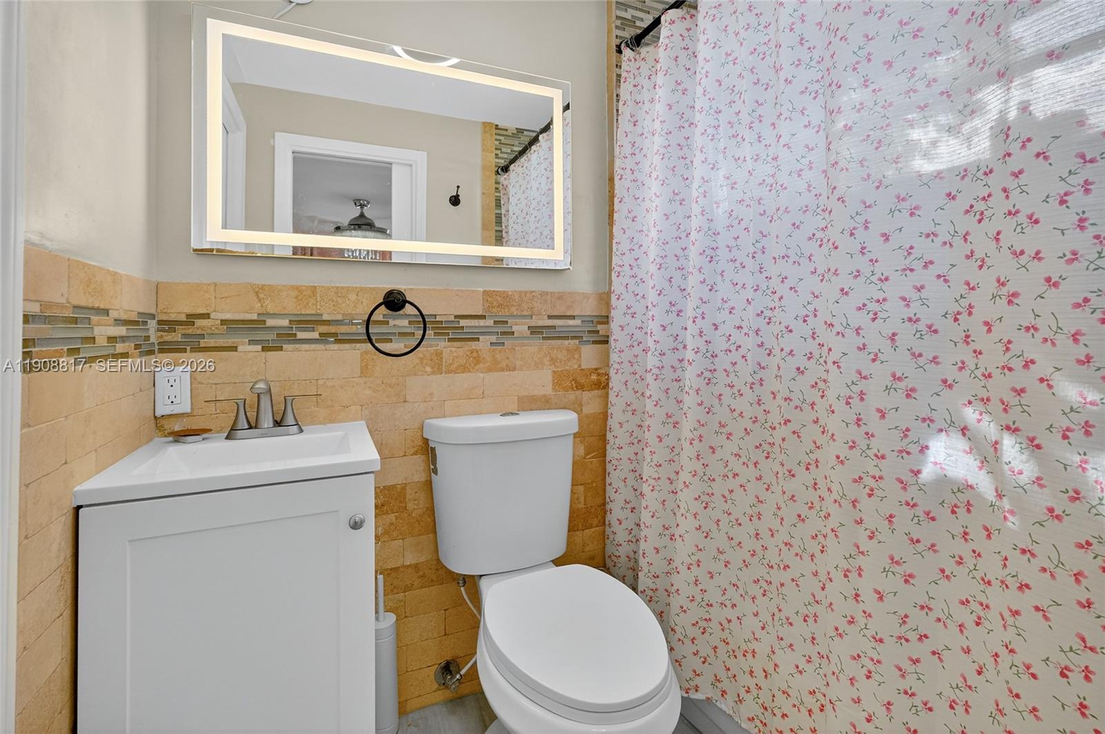 155 NW 124th St