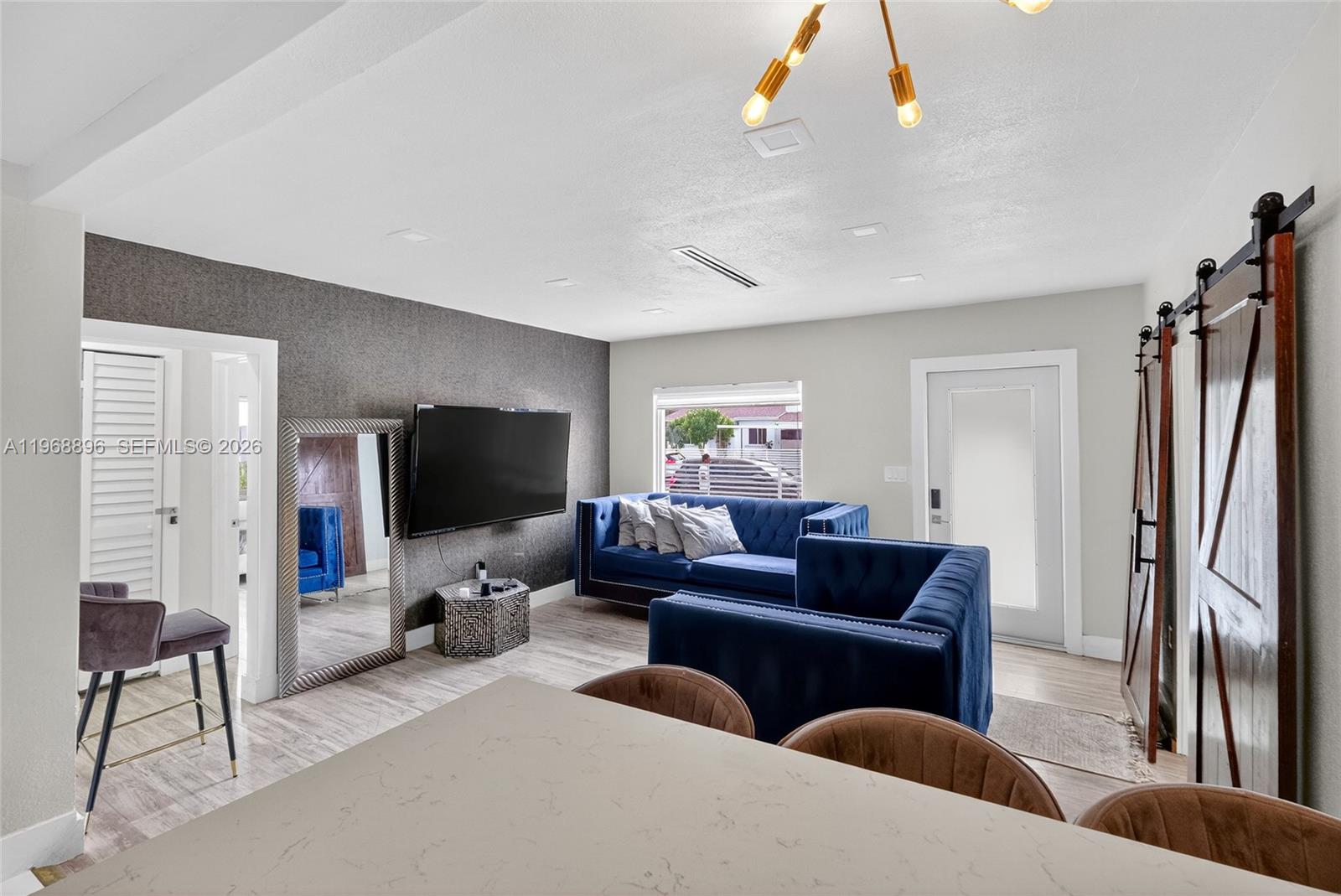 231 NW 44th St