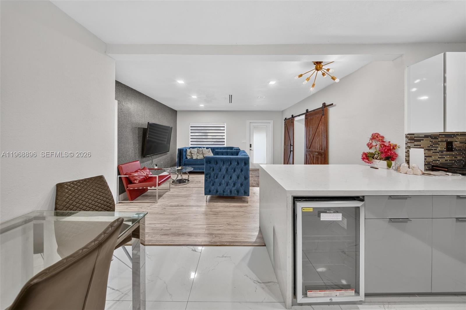 231 NW 44th St