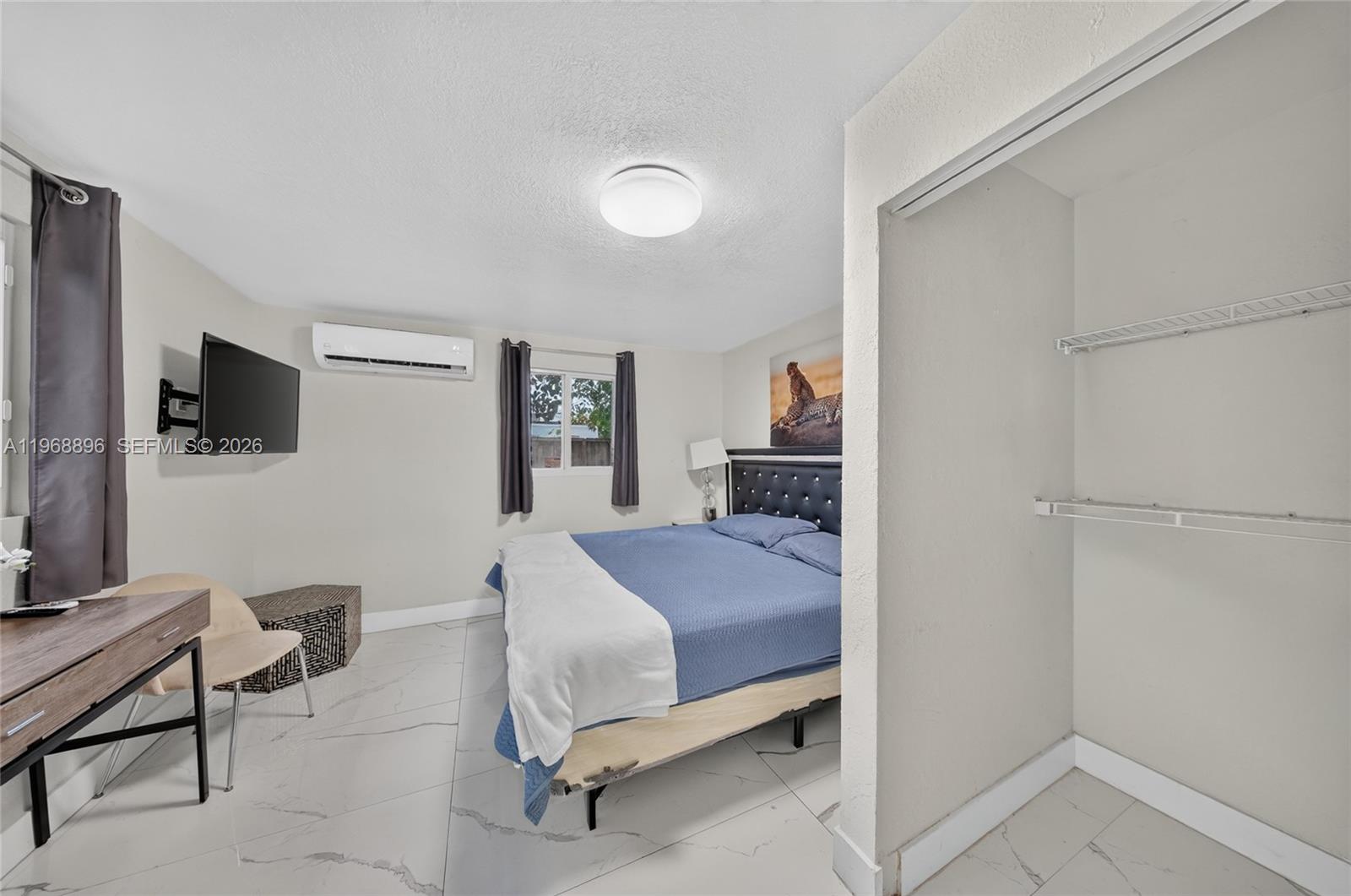 231 NW 44th St