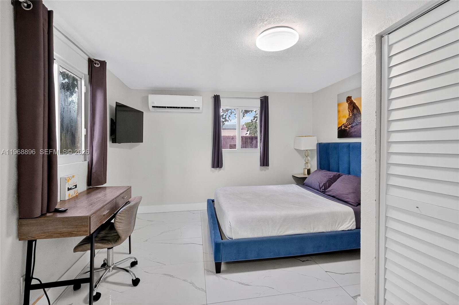231 NW 44th St