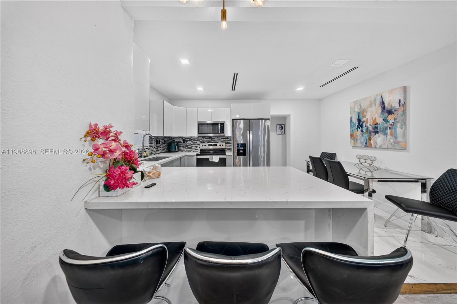231 NW 44th St