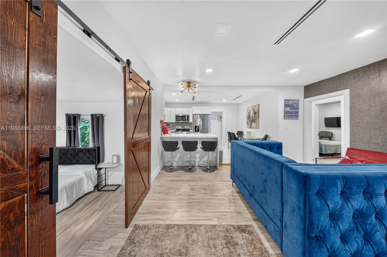 231 NW 44th St