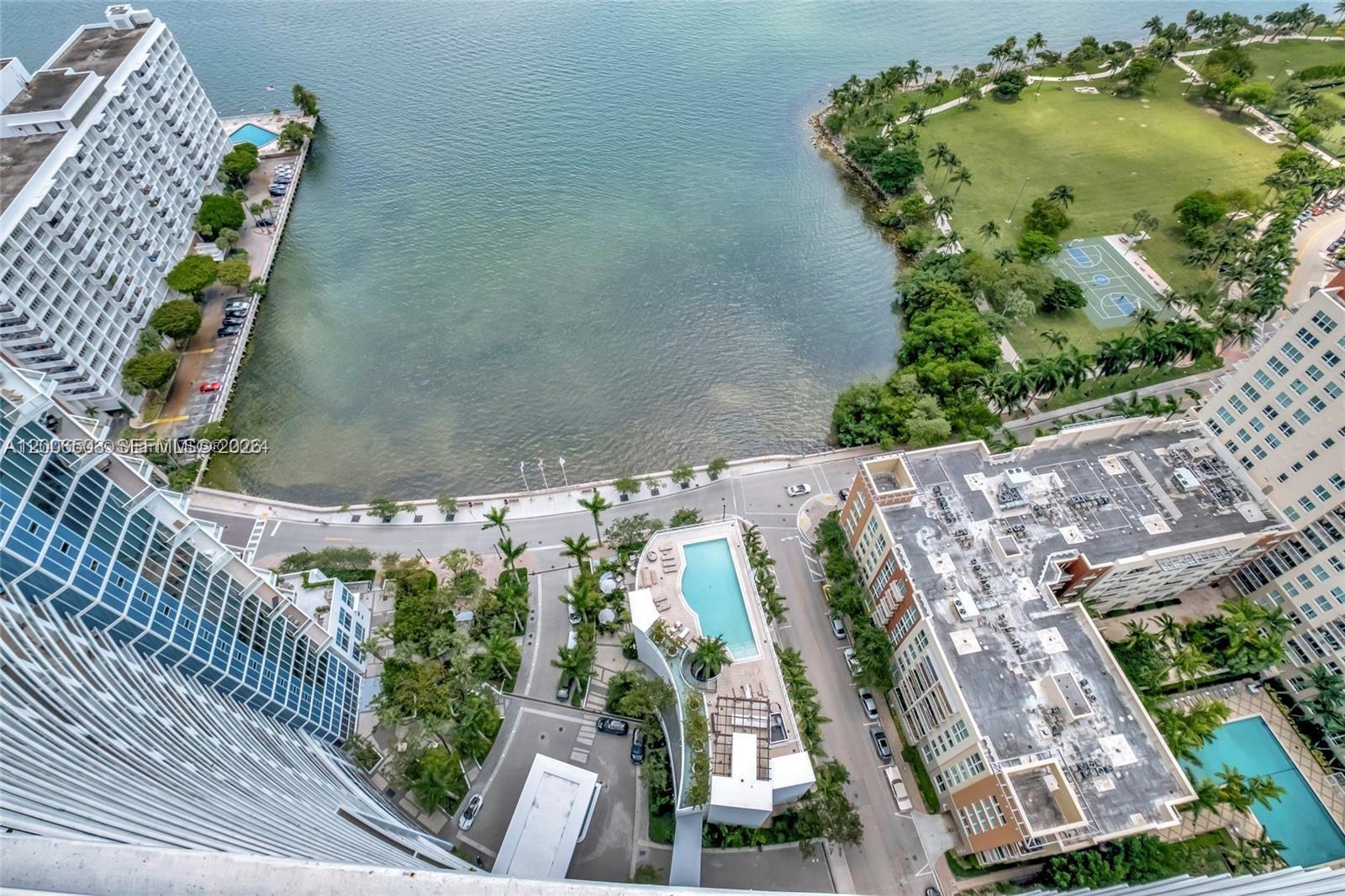 2020 N Bayshore Dr # 3408