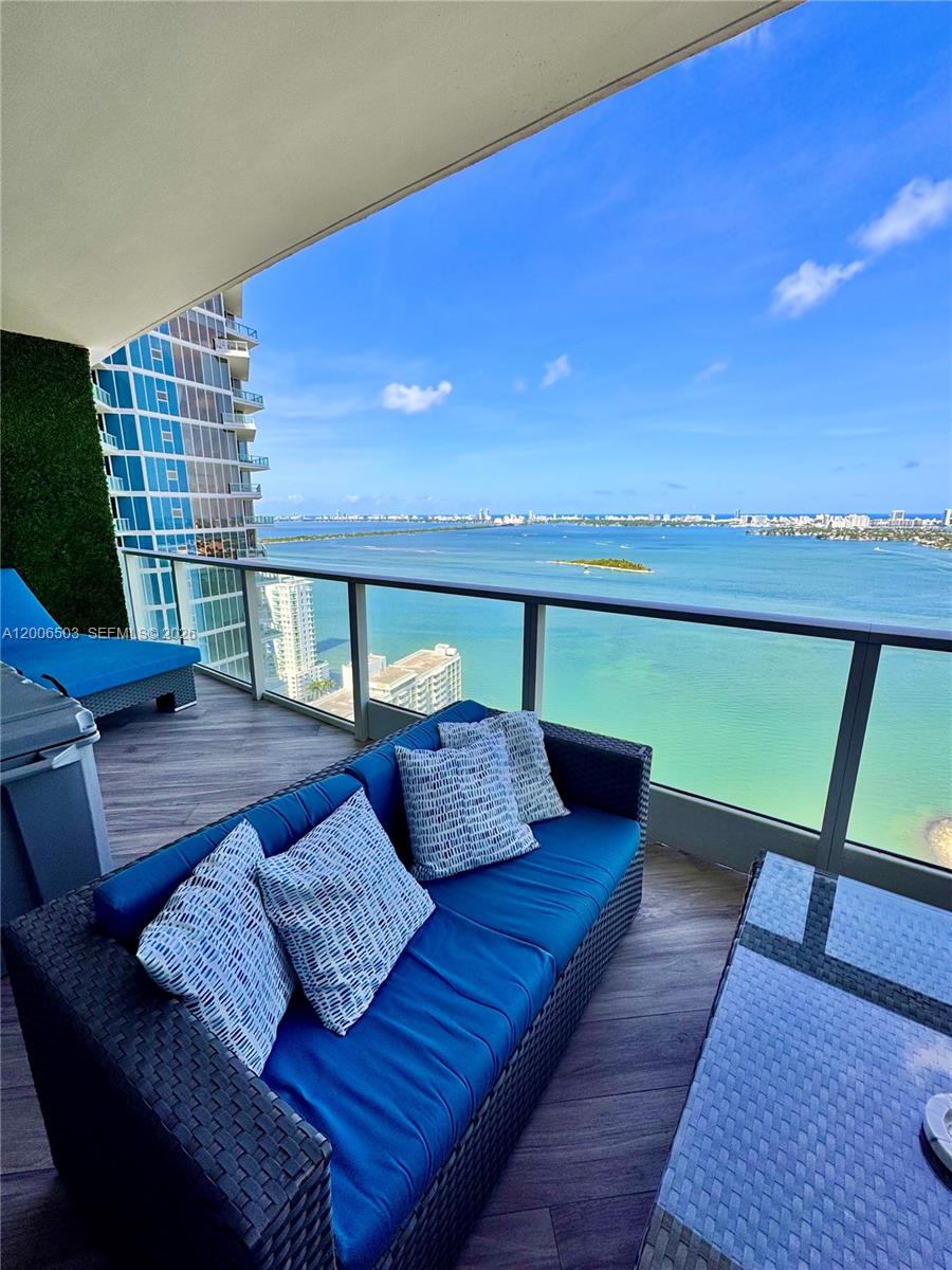 2020 N Bayshore Dr # 3408