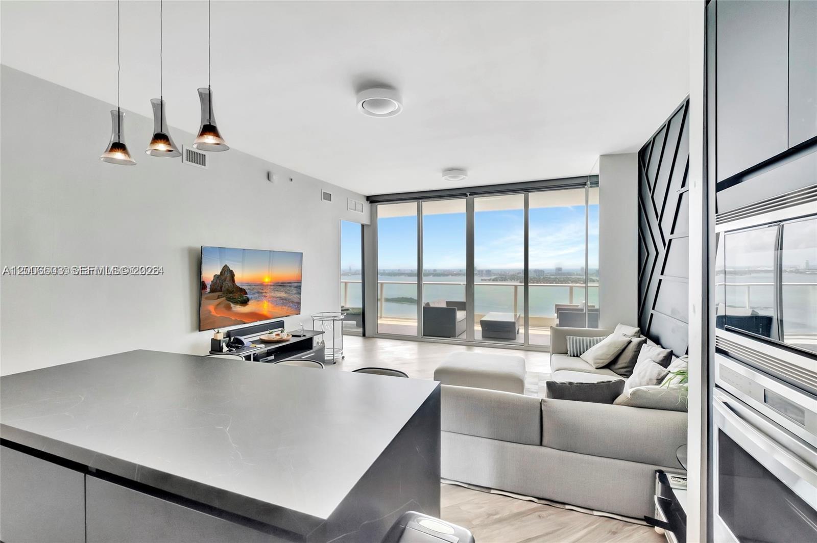 2020 N Bayshore Dr # 3408