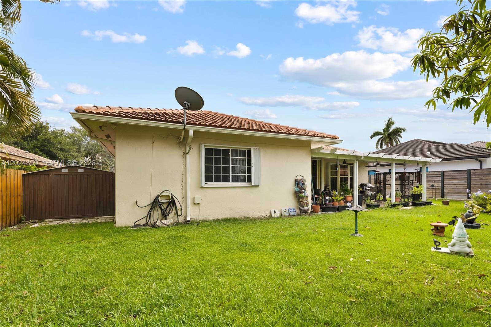 7831 NW 160th Ter