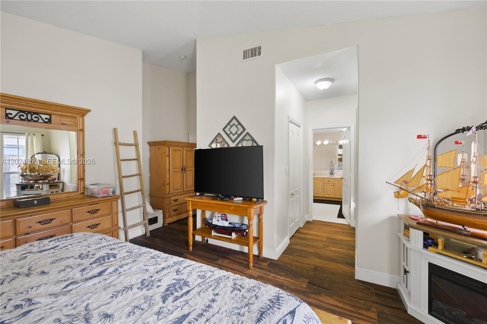 7831 NW 160th Ter