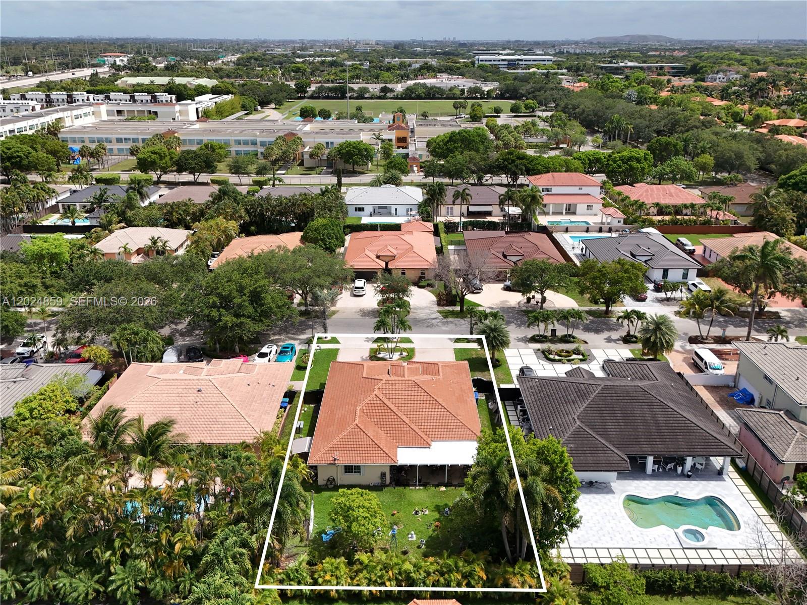 7831 NW 160th Ter