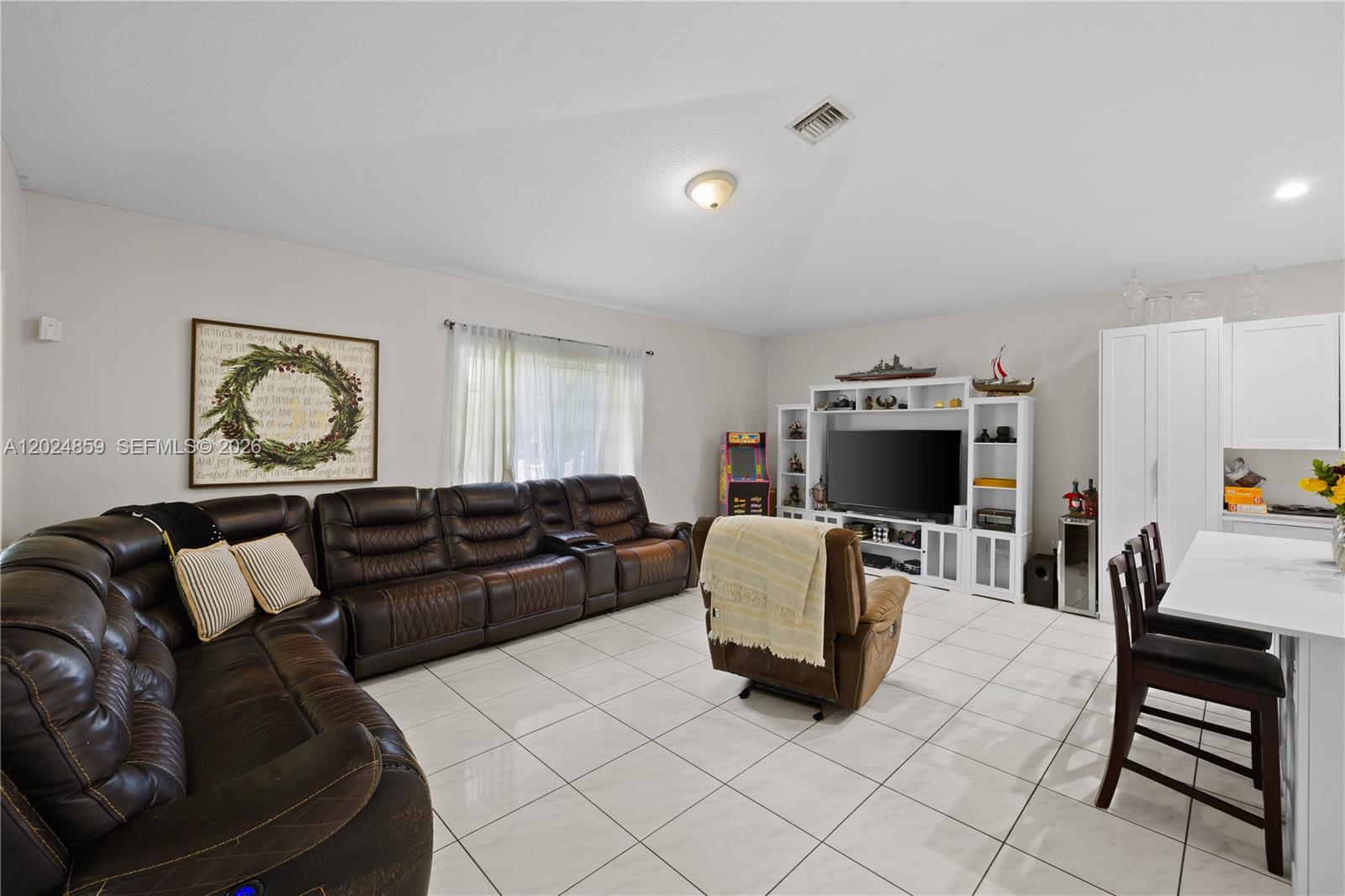 7831 NW 160th Ter