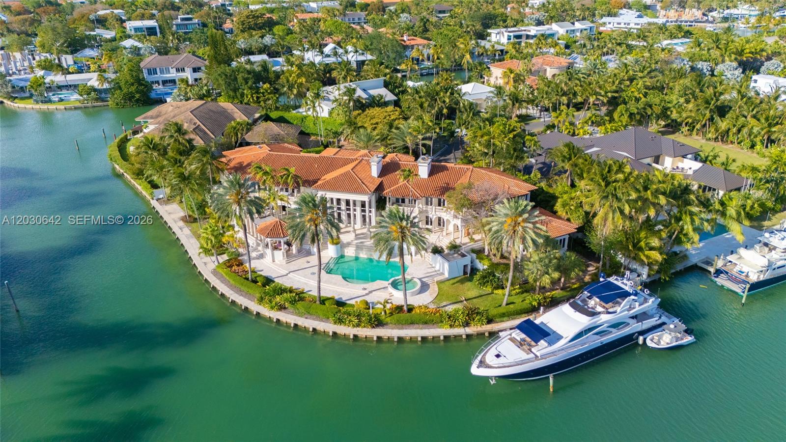 260 Cape Florida Dr
