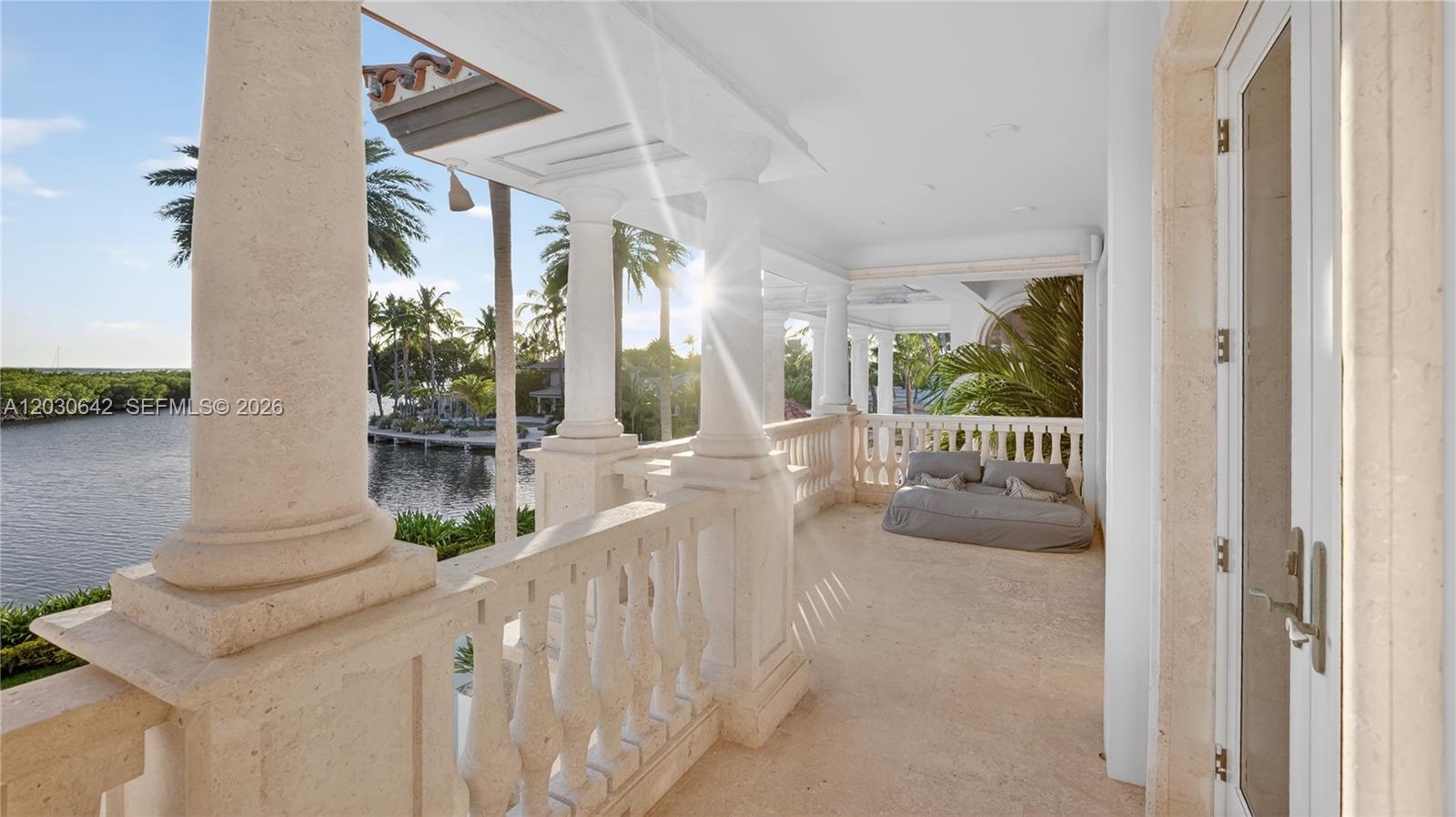 260 Cape Florida Dr