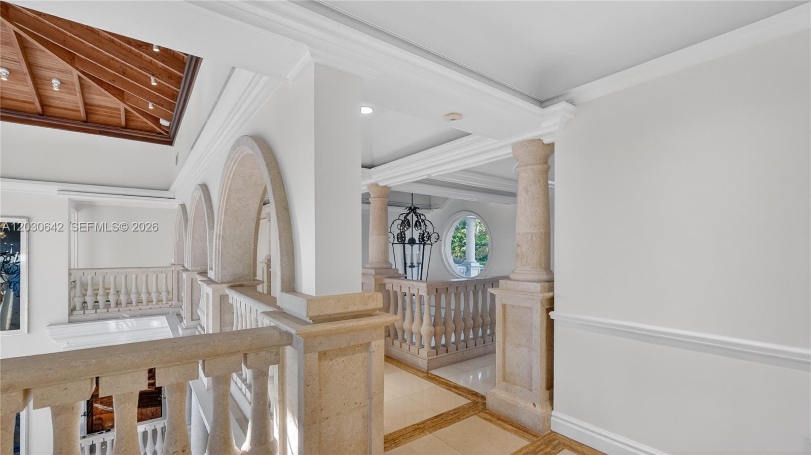 260 Cape Florida Dr