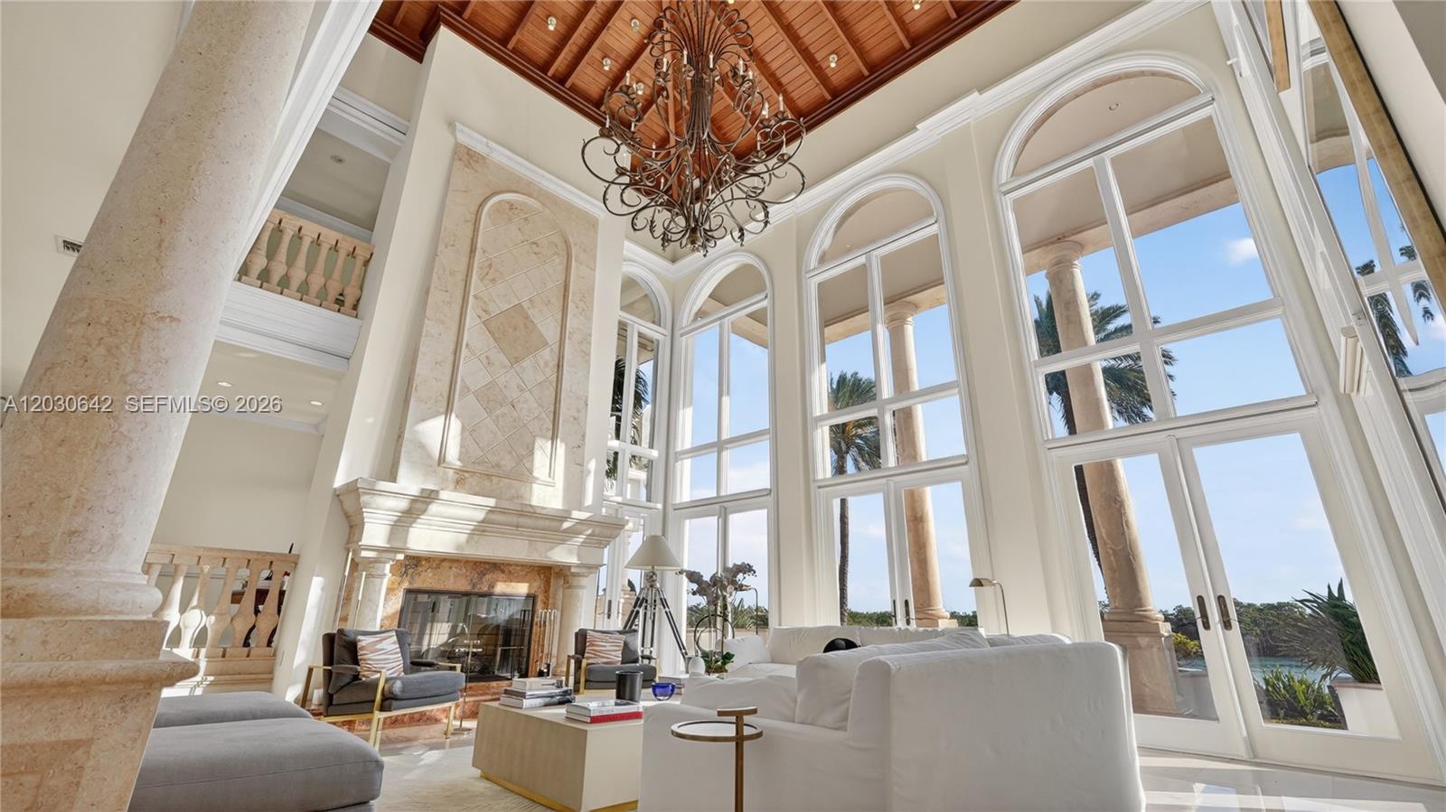 260 Cape Florida Dr