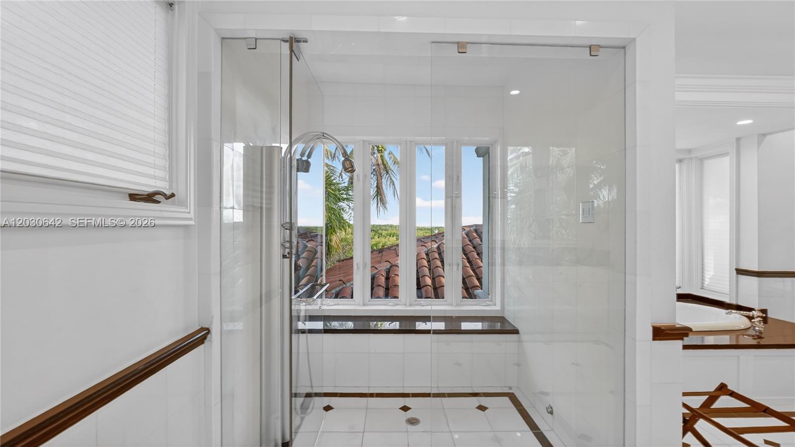 260 Cape Florida Dr