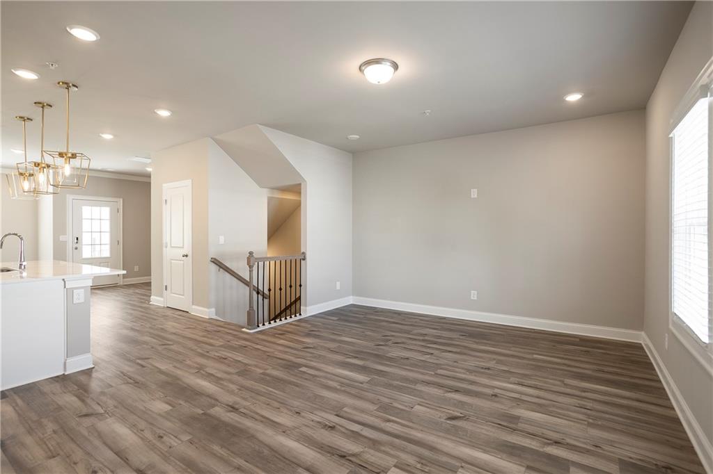 6138 Ogeechee Road