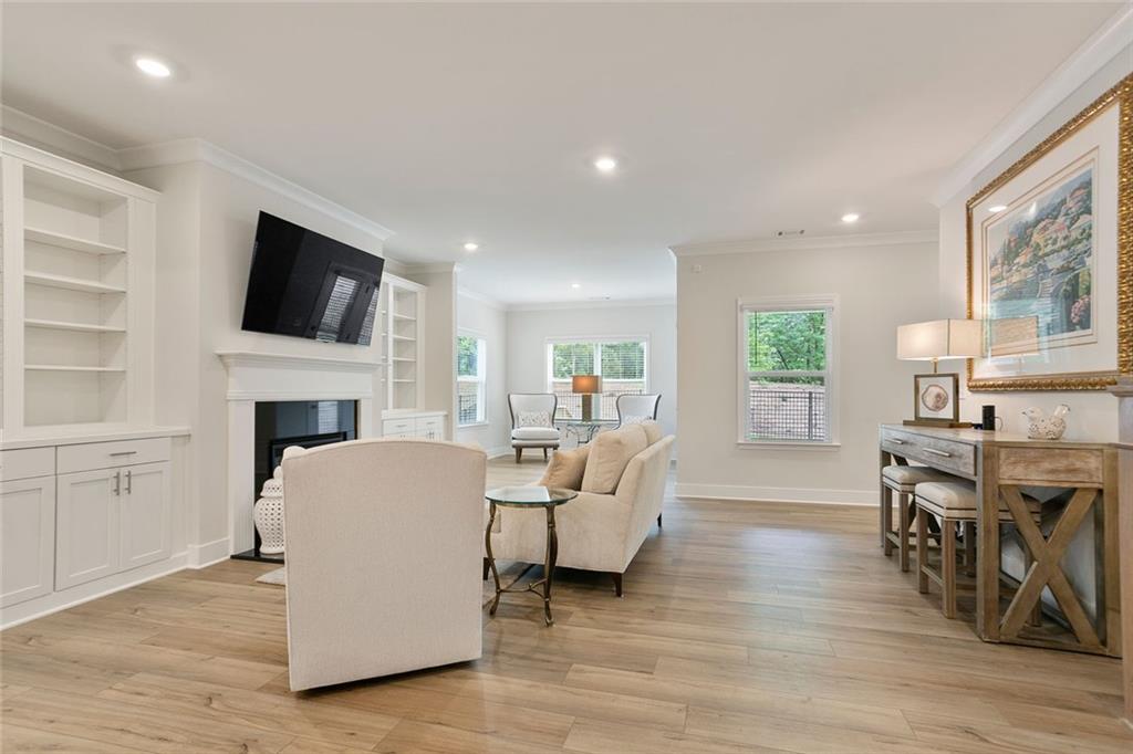 169 Hickory Bluffs Parkway