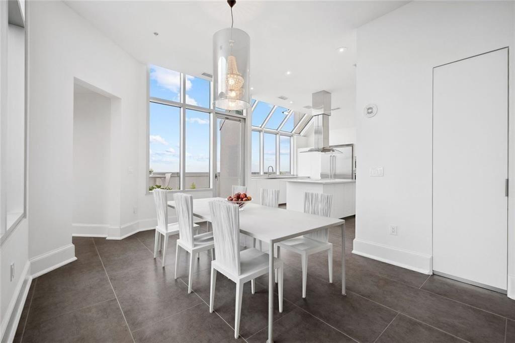 2828 Peachtree Road NW Unit P 3300